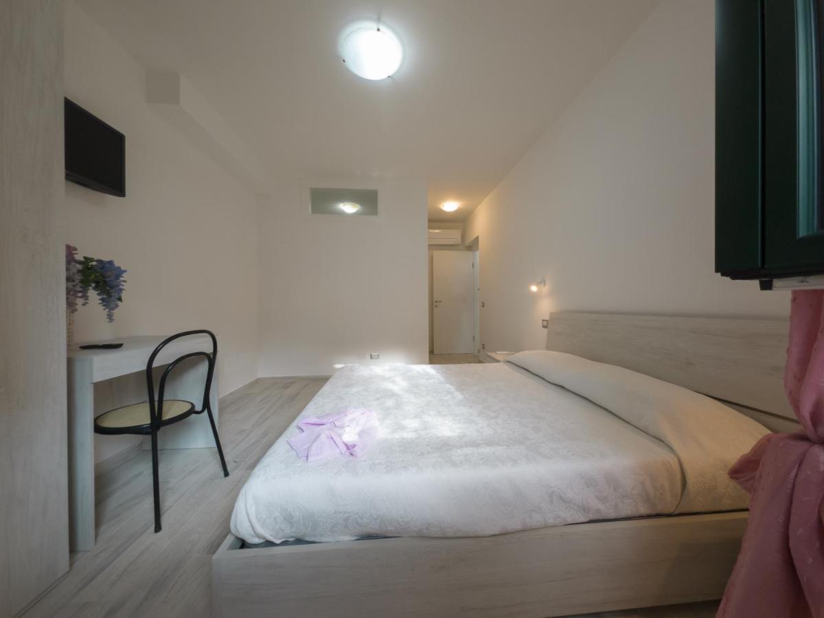 Sorrento Realty Holidays - The Smile Of The Sun Exterior foto